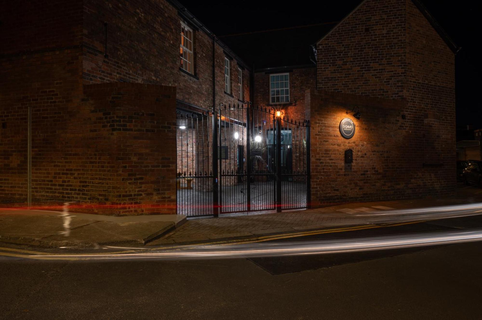 The Old Lyric Hall - A St David Aparthotel Barrow-in-Furness Dış mekan fotoğraf