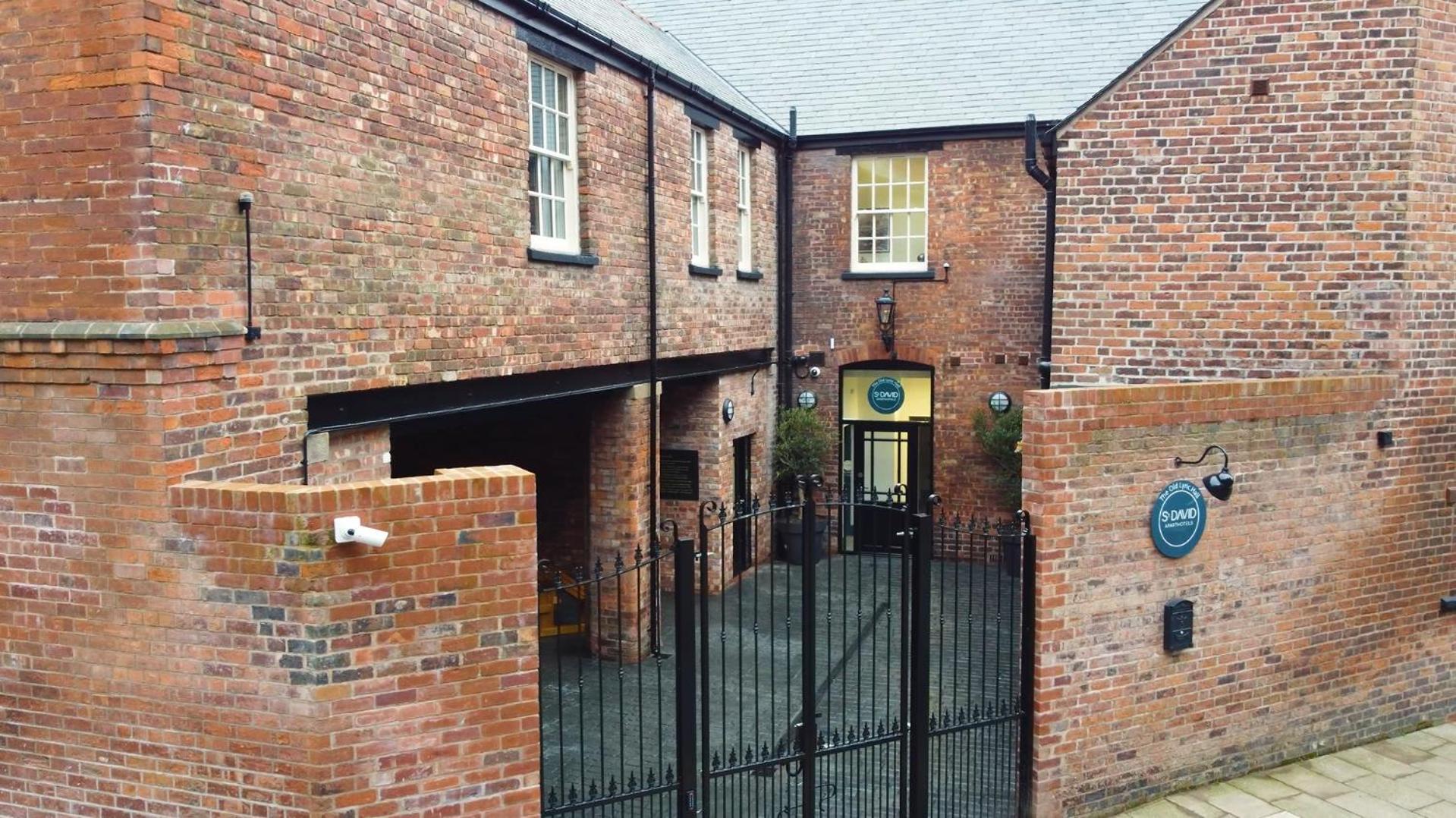 The Old Lyric Hall - A St David Aparthotel Barrow-in-Furness Dış mekan fotoğraf